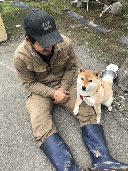 よっ、仕事おつかれ！